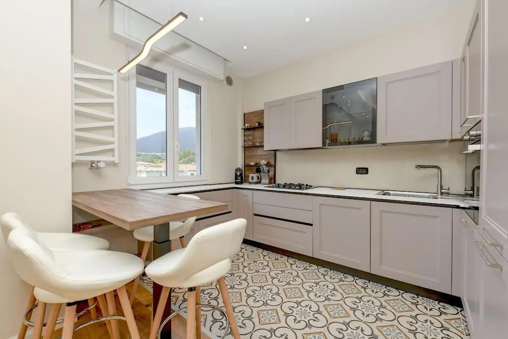 Garda Relax Apartment Salo