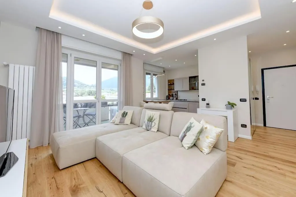 Garda Relax Apartment Salo